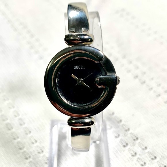 Gucci Ladies Watch - Picture 4 of 8